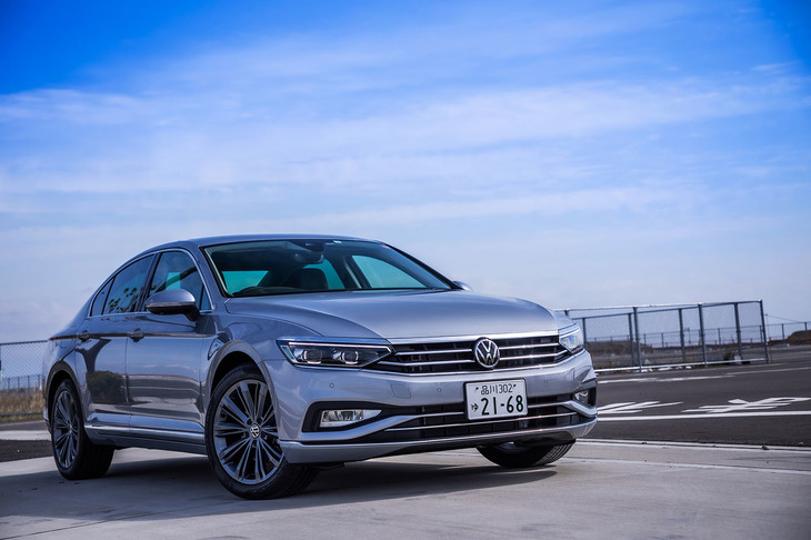 フォルクスワーゲン・パサートTDIエレガンス アドバンス