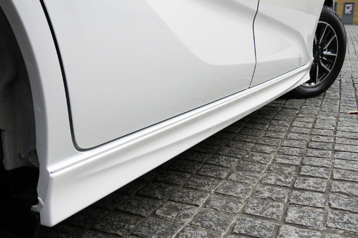 ホンダ・フリード モデューロX Honda SENSING（6人乗り）