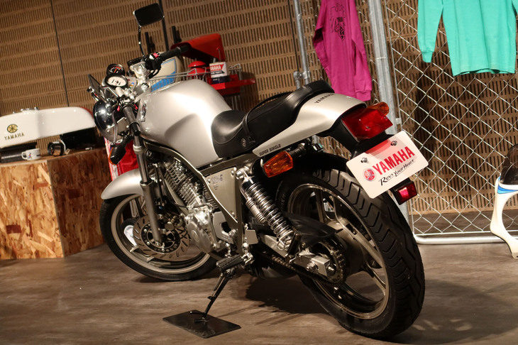 ヤマハSRX600（1985年）