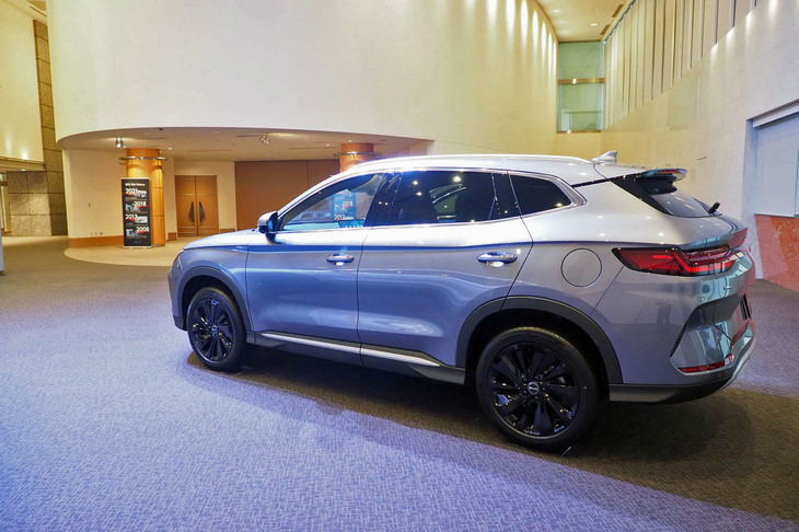 BYDシーライオン6