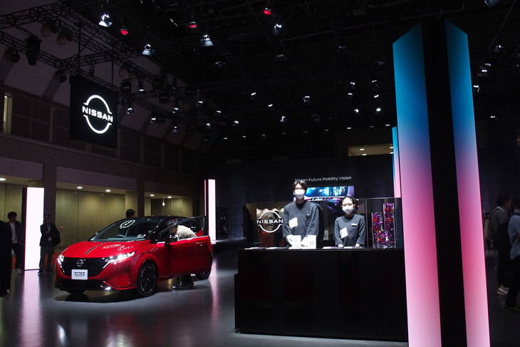 日産ブースの様子。