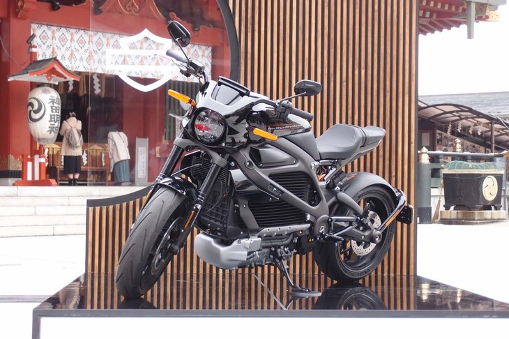 国内でのデリバリーは年明け。2021年の2月ごろに始められる。