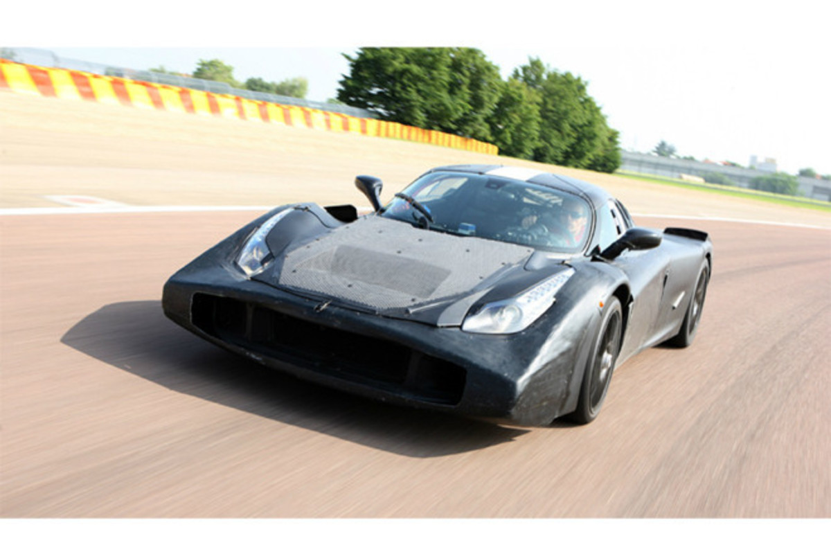 フェラーリが次期限定モデル「F150」をチラ見せ 【ニュース】 - webCG