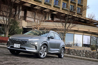 日本に再上陸を果たした韓国ヒョンデのFCEV「ネッソ」。2022年5月に注文受け付けを開始し、同年7月からデリバリーが行われる。