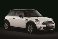 日本専用の限定車「MINIスピードゲート」登場の画像