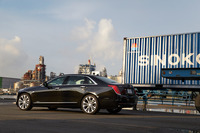 「CT6」は、キャデラックが2020年までに導入する予定の、新世代製品群の第1弾のモデルにあたる。今後、キャデラックのセダンは同車にならい、「CT＋数字」の3文字の車名になるという。