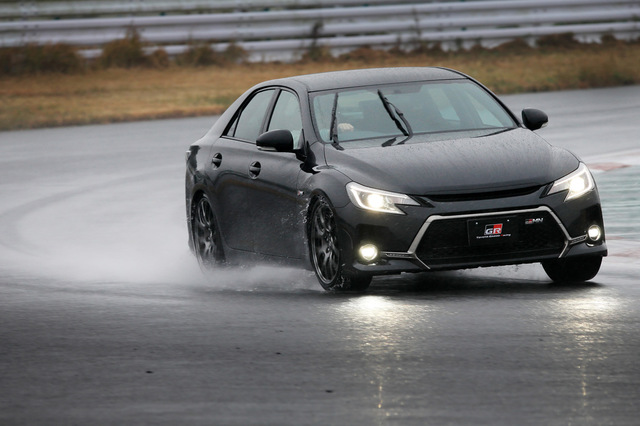 トヨタ マークx Grmn Fr 6mt 試乗記 こだわりのスポーツセダン Webcg