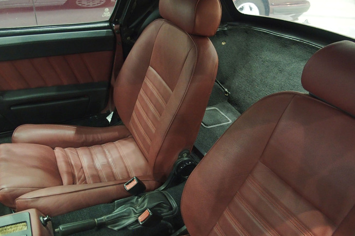 アルファ・ロメオ・スパイダー ベローチェ（1991年）／ガレージイガラシ