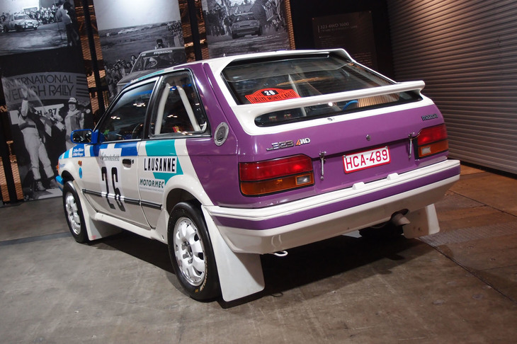 マツダ323 4WD 1600（1991年）