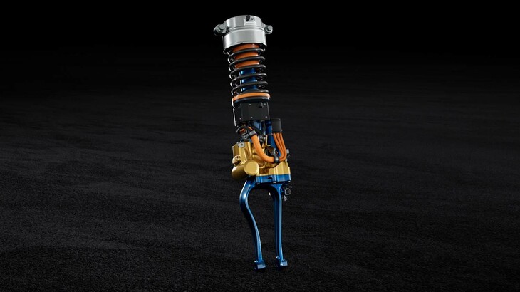 フェラーリ・プロサングエ（新開発の電子制御サスペンション）