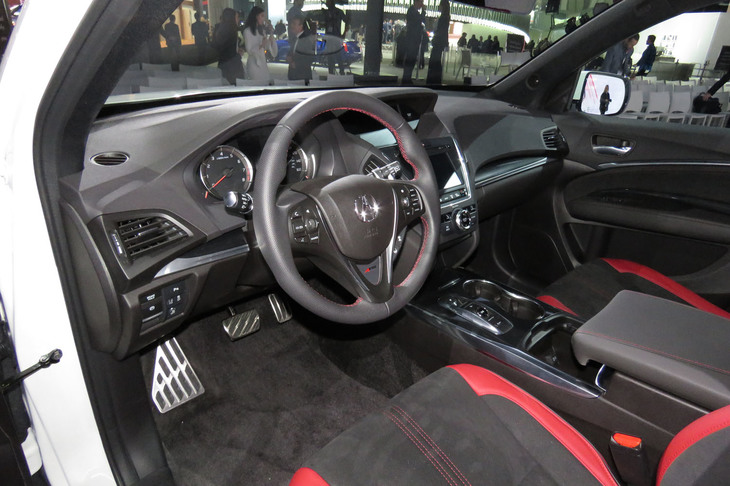 アキュラMDX（インテリア）