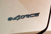 「アリア」の4WDは、リアにPM（永久磁石）モーターではなく誘導モーターを採用している。リアモーターを使わない際の“引きずり抵抗”を抑えるためだ。