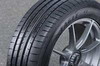 「グッドイヤー・イーグルF1アシメトリック3」