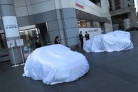 発表会場の前には……