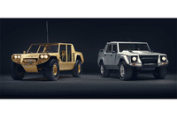 「ランボルギーニ・チーター」（左）と「ランボルギーニLM002」（右）。