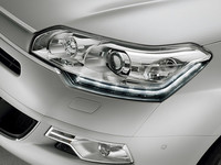 シトロエンC5／C5ツアラーが装備変更＆値下げの画像