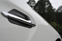 フロントフェンダーに備わる「Mサイド・ギル」。