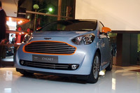 アストンの小型車「シグネット」都内でお披露目の画像