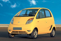 インドのタタ、世界最安のクルマを発表の画像