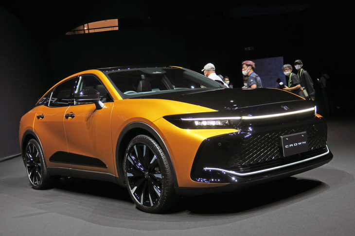 トヨタ・クラウン クロスオーバー（エクステリア）