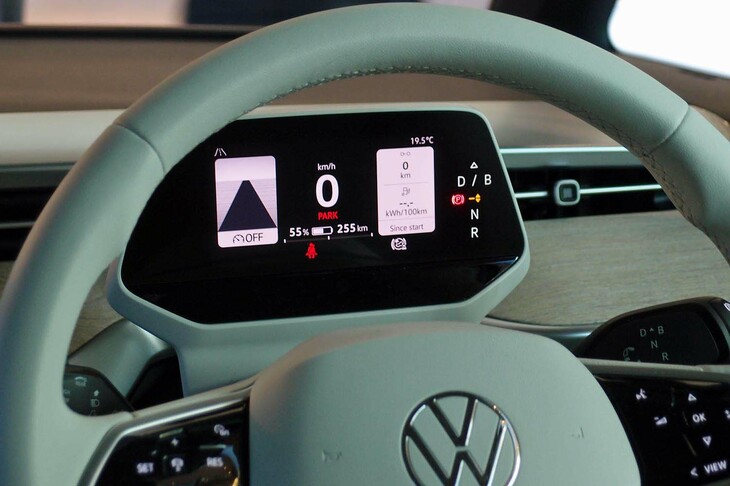 フォルクスワーゲンID.Buzz（メーターパネル）
