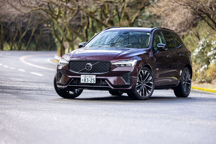 ボルボXC60ウルトラT6 AWDプラグインハイブリッド