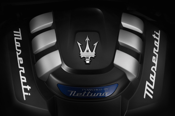 「マセラティ・グレカーレ トロフェオ」に搭載される最高出力530PSの3リッターＶ6エンジン「ネットゥーノ」。