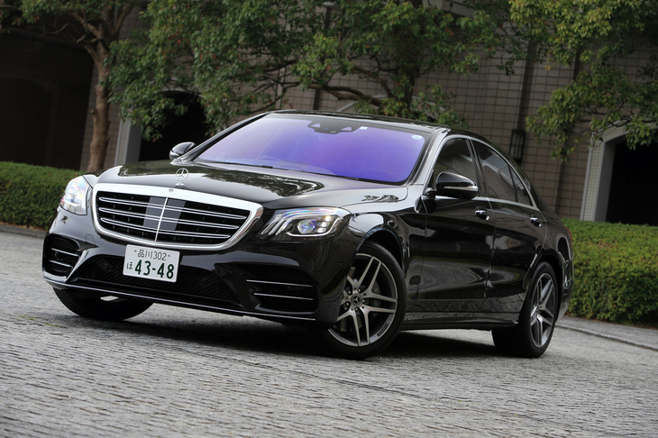 新開発の直6エンジンを搭載する「メルセデス・ベンツS450」。日本では2018年3月1日に発表された。