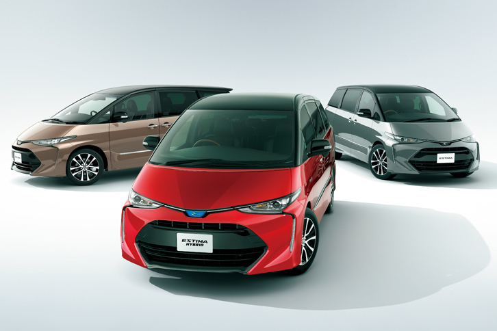 新規設定色の、左から「ダークシェリーマイカメタリック」「レッドマイカメタリック」「スパークリングブラックパールクリスタルシャイン」。写真はいずれもツートンカラー仕様。