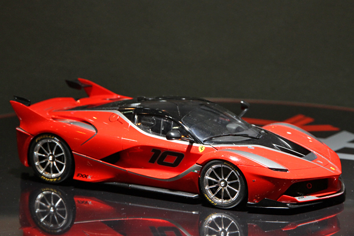 タミヤの新製品である1/24「フェラーリFXX K」。2016年6月発売予定で価格は5000円。