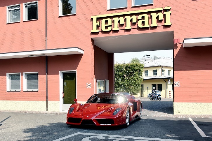 エンツォ・フェラーリ（2002）