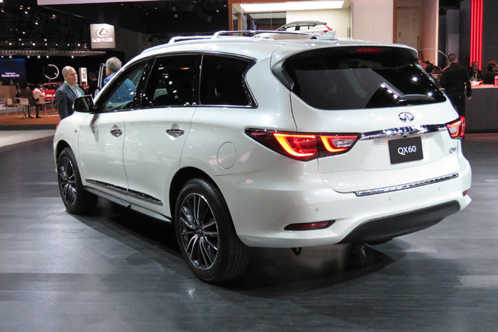 インフィニティQX60