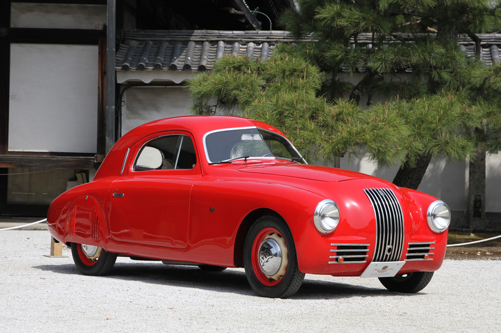 1947年「フィアット1100 SMM」。フィアット1100のシャシーやメカニカルコンポーネンツは、1930年代から50年代にかけて多くのスペシャルに流用された。これもそのうちの1台で、ミッレミリアで好成績を残している。