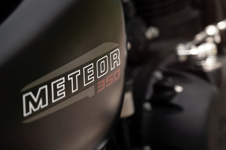 「METEOR」というモデル名は、英語で「流れ星」を意味する。