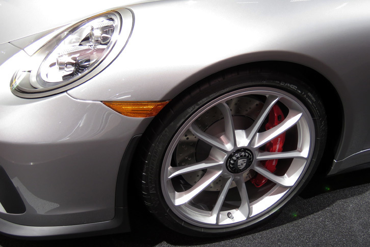 ポルシェ911 GT3（ツーリングパッケージ装着車）