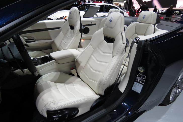 マセラティ・グラントゥーリズモCスポーツ