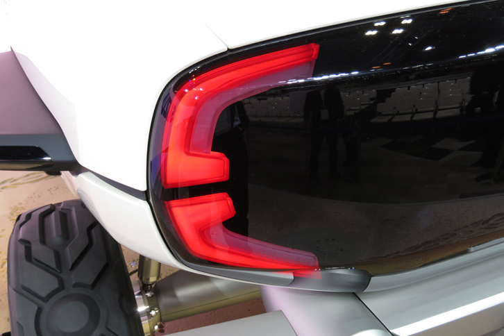 スズキe-サバイバー（テールランプ）