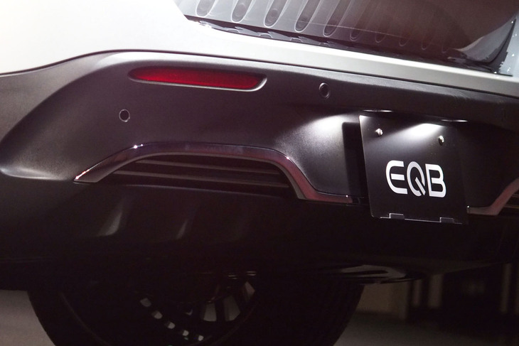 メルセデス・ベンツEQB350 4MATIC（リアバンパー）