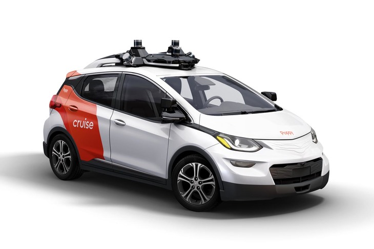 高精度地図が作製された後、実際に公道でテスト走行を行う自動運転車両「クルーズAV」。