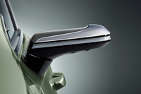 レクサス、新型「ES」にデジタルアウターミラーを世界初採用の画像