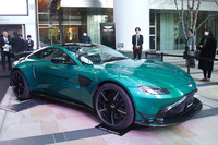 「アストンマーティン・ヴァンテージ」の7段MT仕様に試乗したが、4段もあれば十分だと思った。