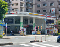 今回の中東危機以前、日本が輸入する原油の9割以上はホルムズ海峡経由で供給されていた。2026年6月現在、そのほとんどはアメリカおよび“ホルムズ海峡を経由しない”中東からの輸入に置き換えられている。