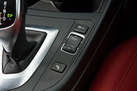 ドライビング・パフォーマンス・コントロールのスイッチ。走行モードには「ECO PRO」「COMFORT」「SPORT」「SPORT＋」の4種類が用意される。