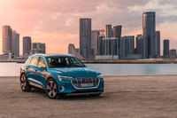 アウディe-tron（4WD）【海外試乗記】