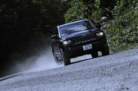 4WD車の燃費は、FF車とほぼ同等の10.7km/リッター（JC08モード）。今回のテストでは、満タン法で9.2km/リッターとなった。
    