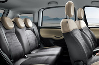 「パンダ4×4テッラ」のインテリア。