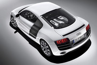 「アウディR8」にV10の最上級モデルが追加の画像
