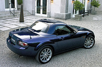 【ロンドンショー2006】電動トップ付き「ロードスター・クーペ」、現地生まれの「シビック」3ドアの画像