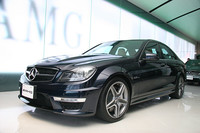 「メルセデス・ベンツC63 AMGセダン」