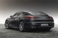 ポルシェ・パナメーラに装備充実の特別仕様車の画像